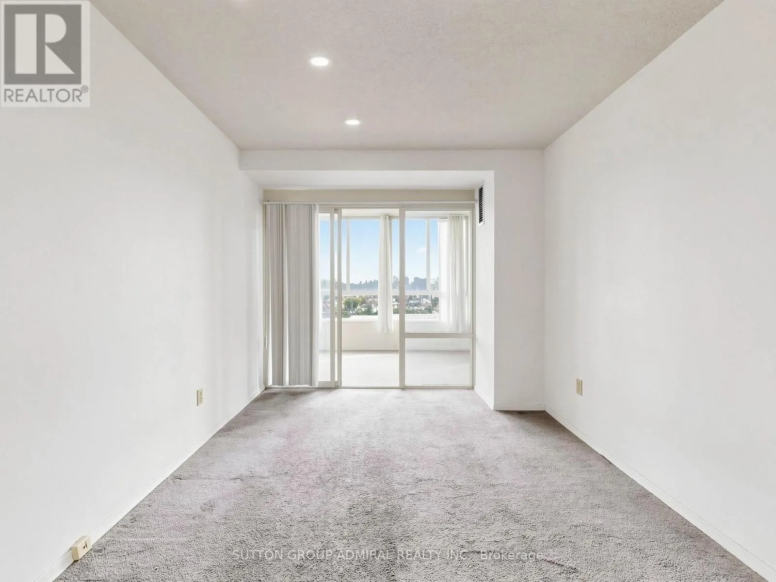 1108 - 2470 EGLINTON AVENUE