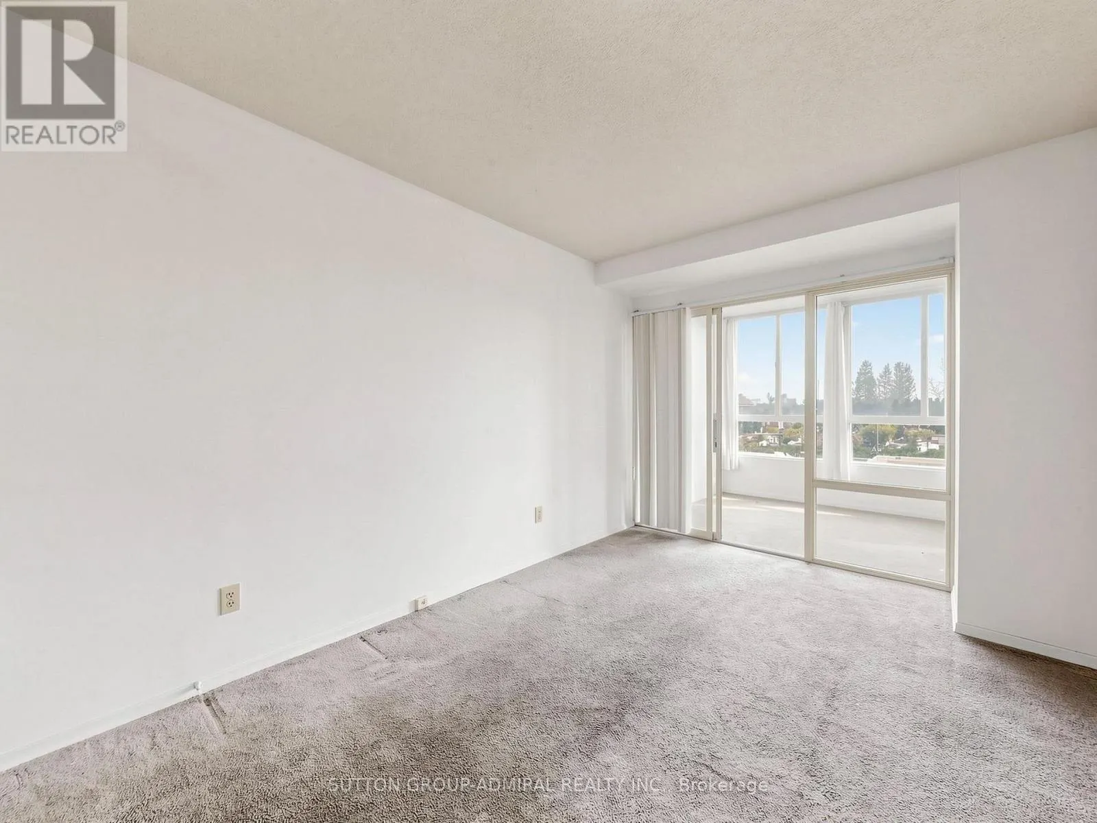 1108 - 2470 EGLINTON AVENUE