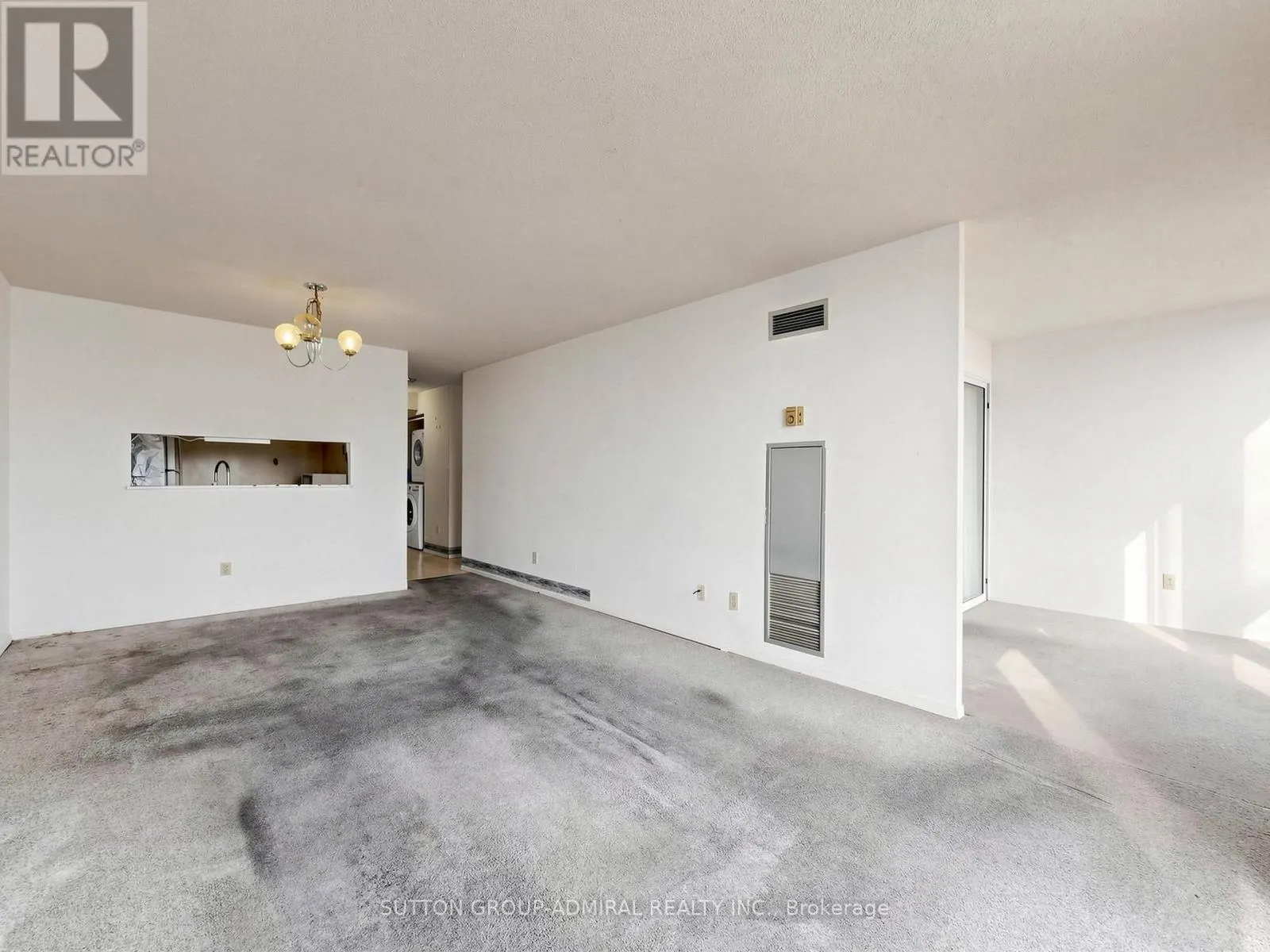 1108 - 2470 EGLINTON AVENUE