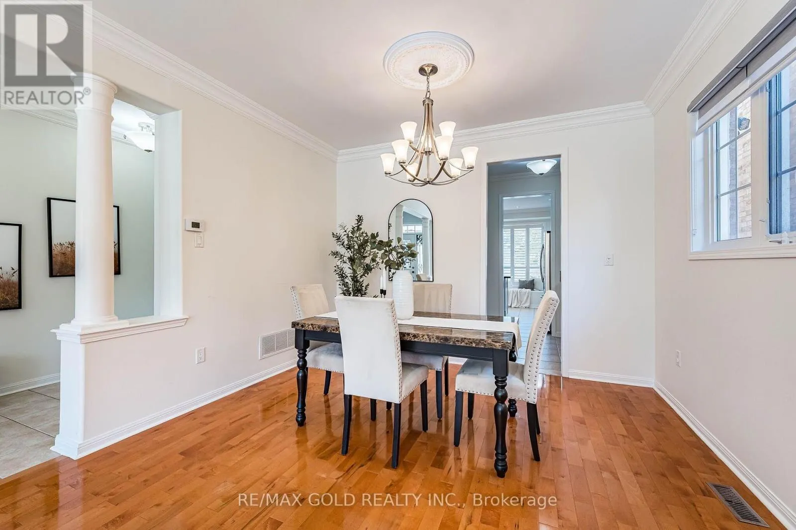 21 MISTYBROOK CRESCENT