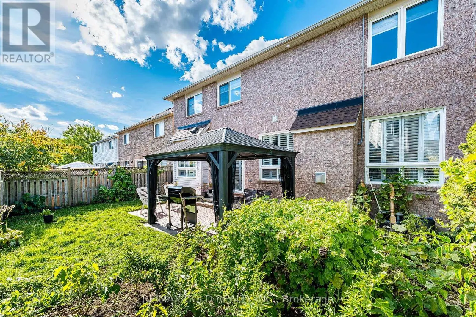 21 MISTYBROOK CRESCENT