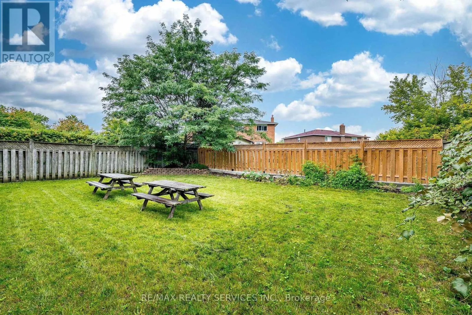 42 LINKDALE ROAD