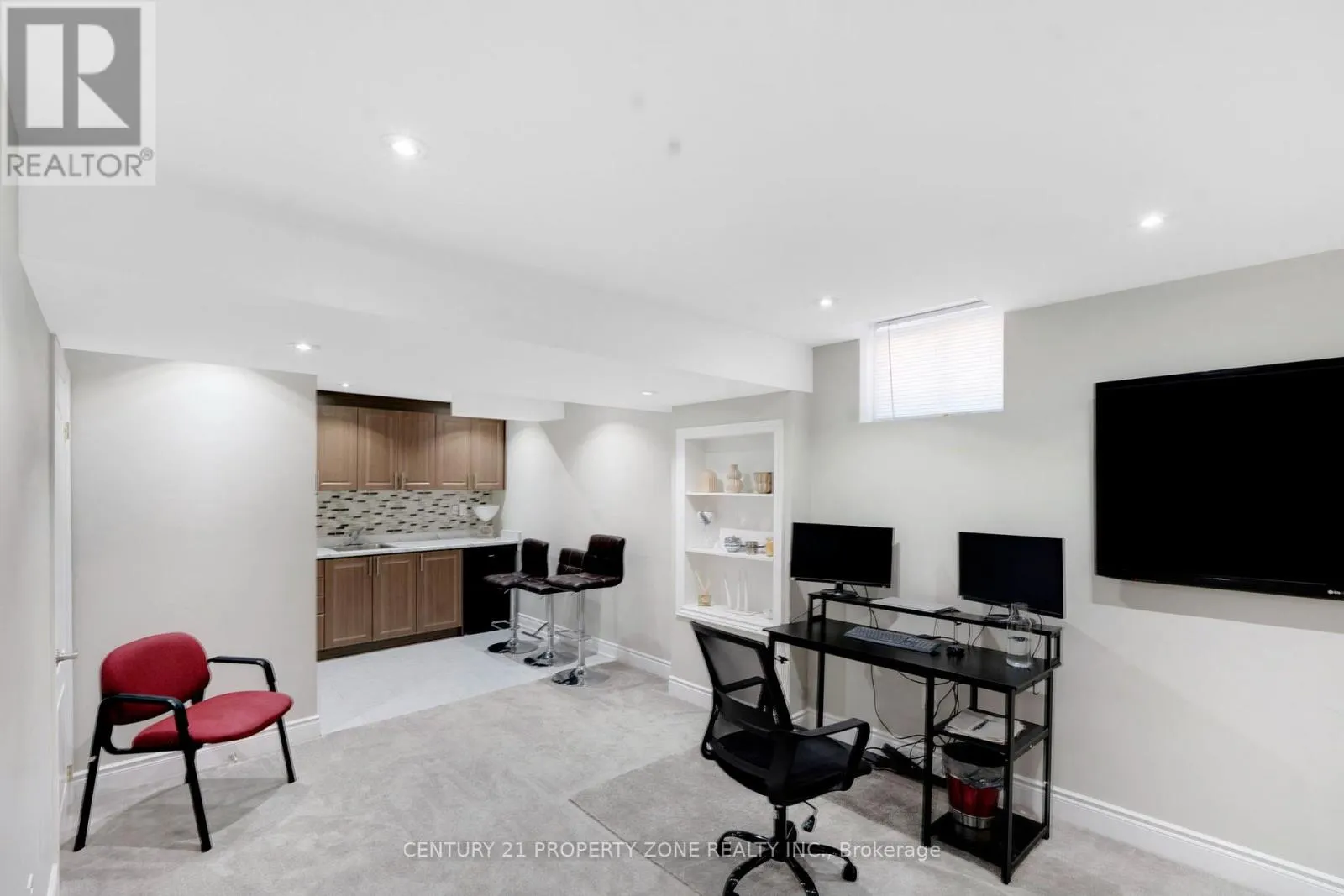 31 AGRICOLA ROAD