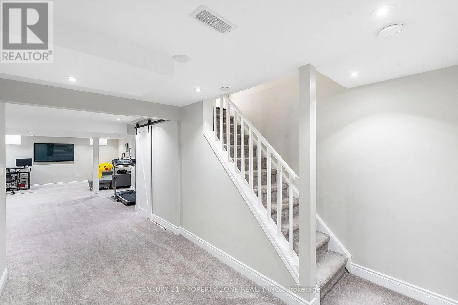 31 AGRICOLA ROAD