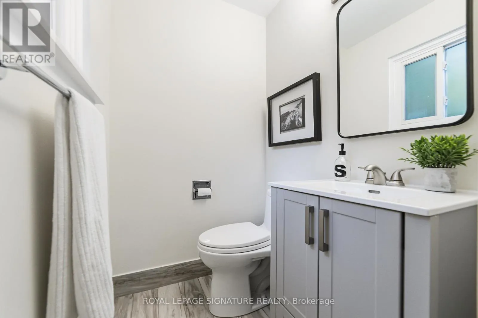 220 CHEBUCTO DRIVE