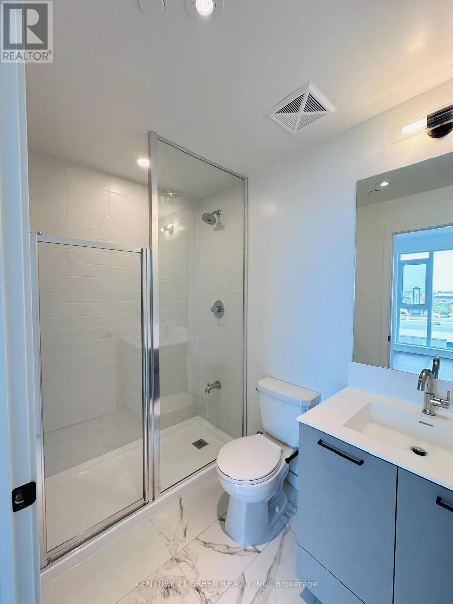 503 - 10 LAGERFELD DRIVE