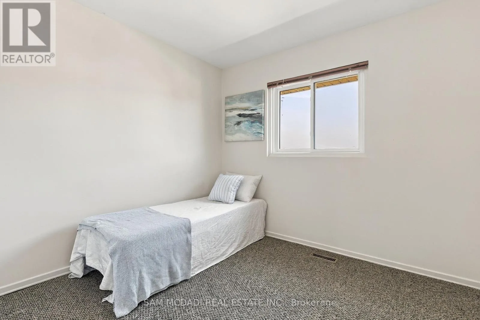 87 - 2779 GANANOQUE DRIVE