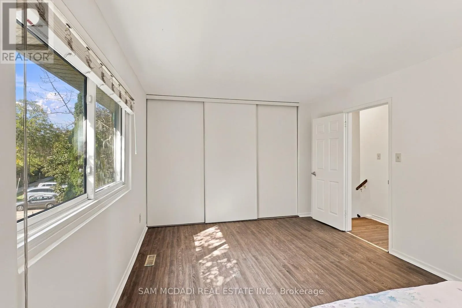 87 - 2779 GANANOQUE DRIVE
