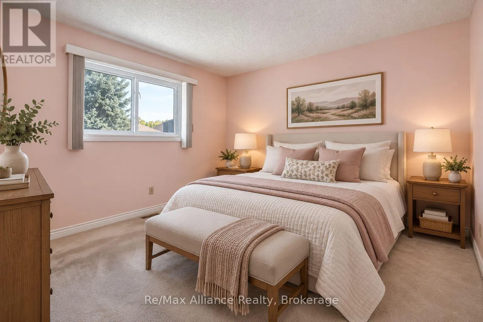 2151 PINEVIEW DRIVE