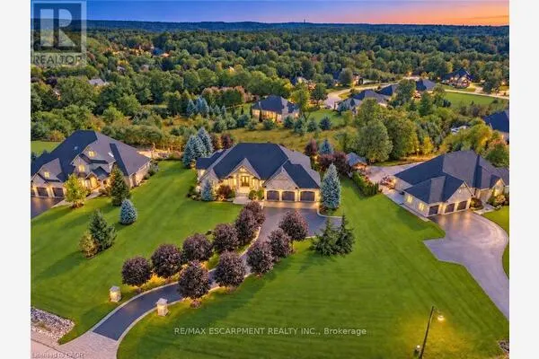 125 STOKES TRAIL