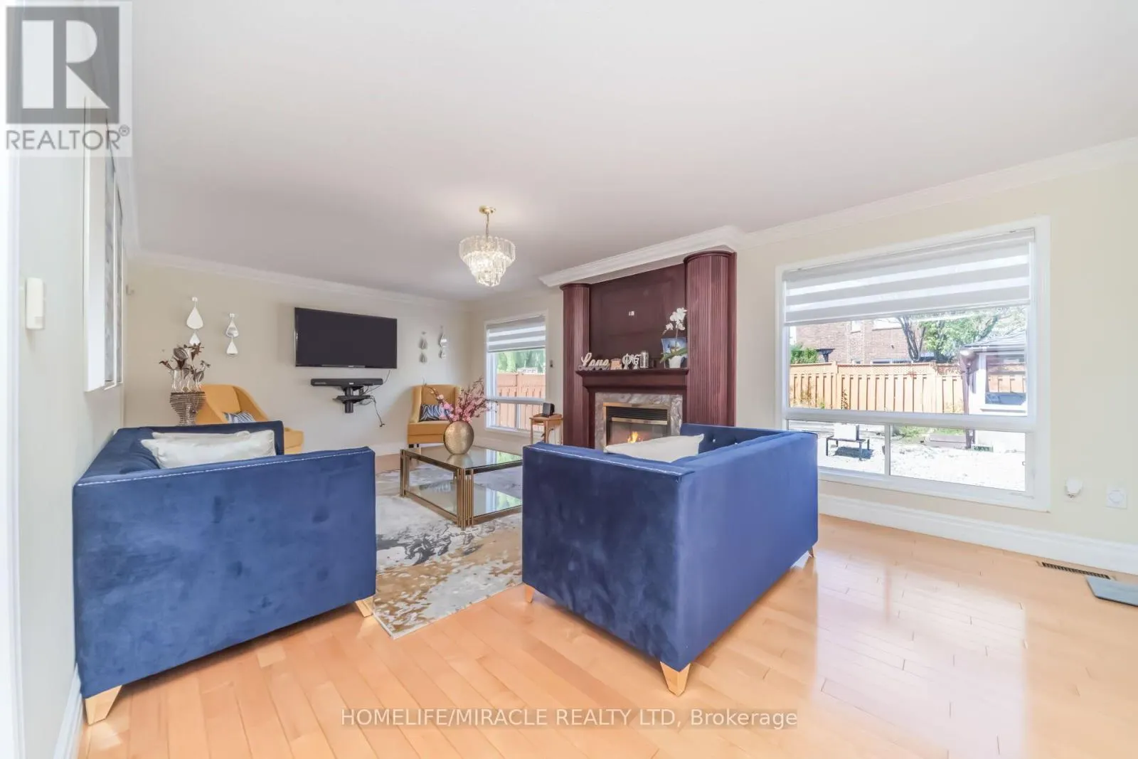 32 GOLD TREE STREET