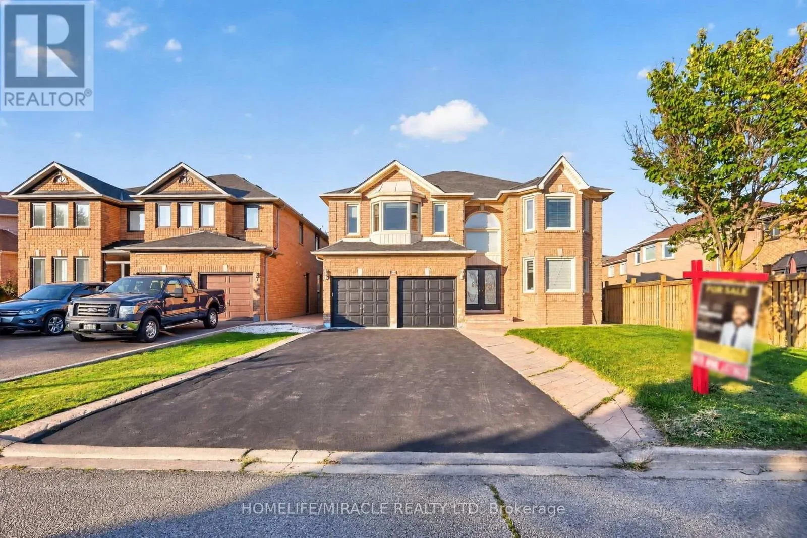32 GOLD TREE STREET