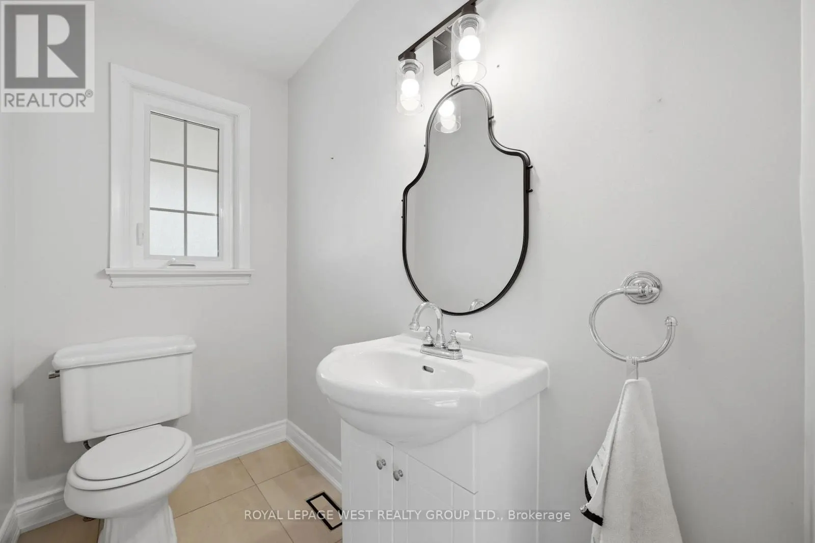 3334 ENNISKILLEN CIRCLE