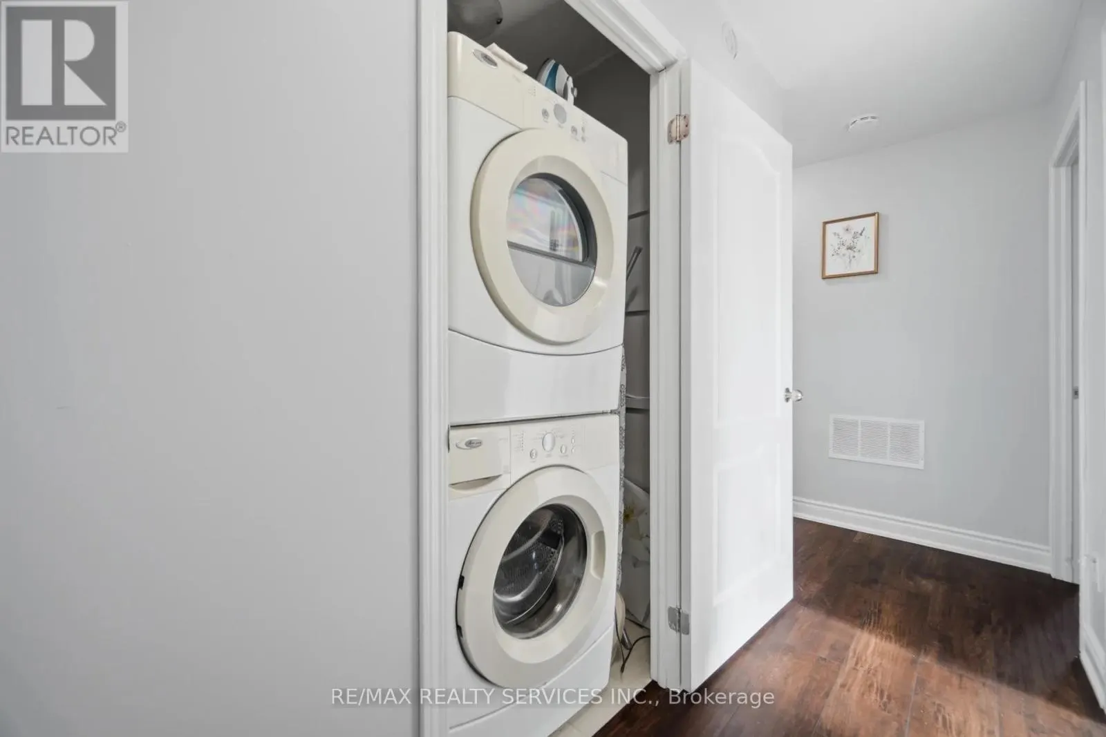 607 WOODWARD AVENUE