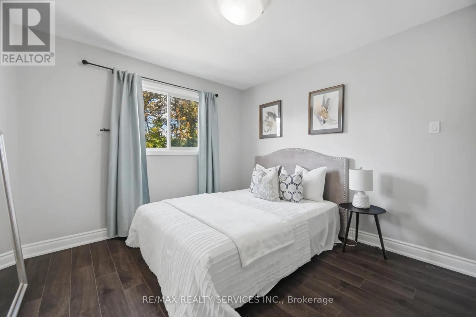 607 WOODWARD AVENUE