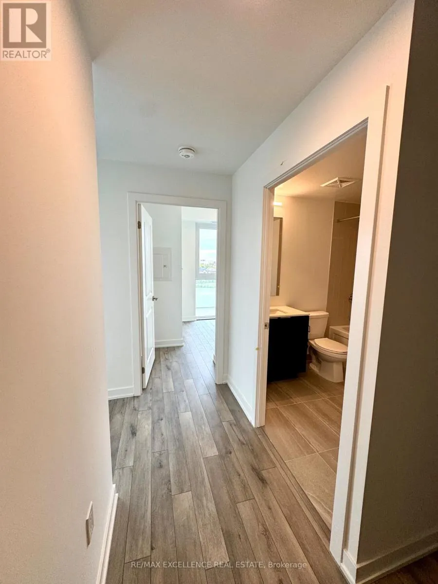 419 - 15 SKYRIDGE DRIVE