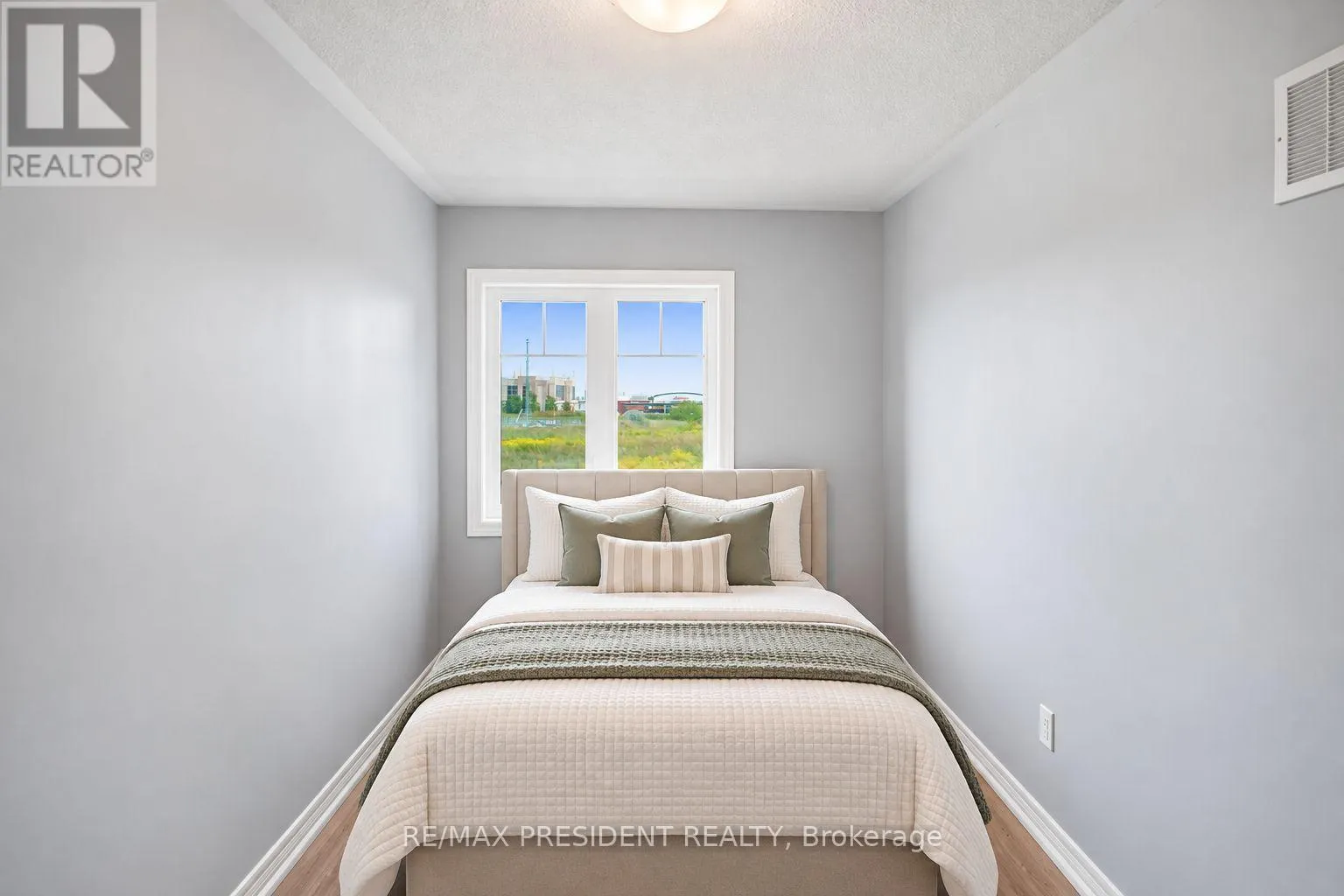 3955 LODI ROAD