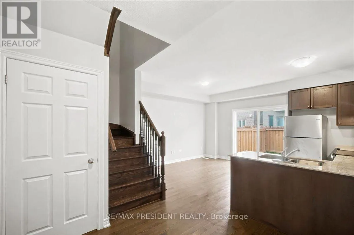 3955 LODI ROAD