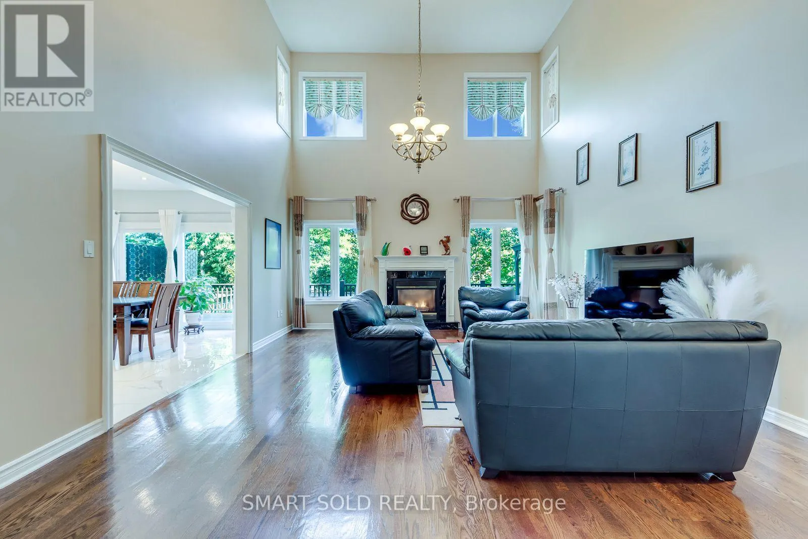 5291 FOREST HILL DRIVE
