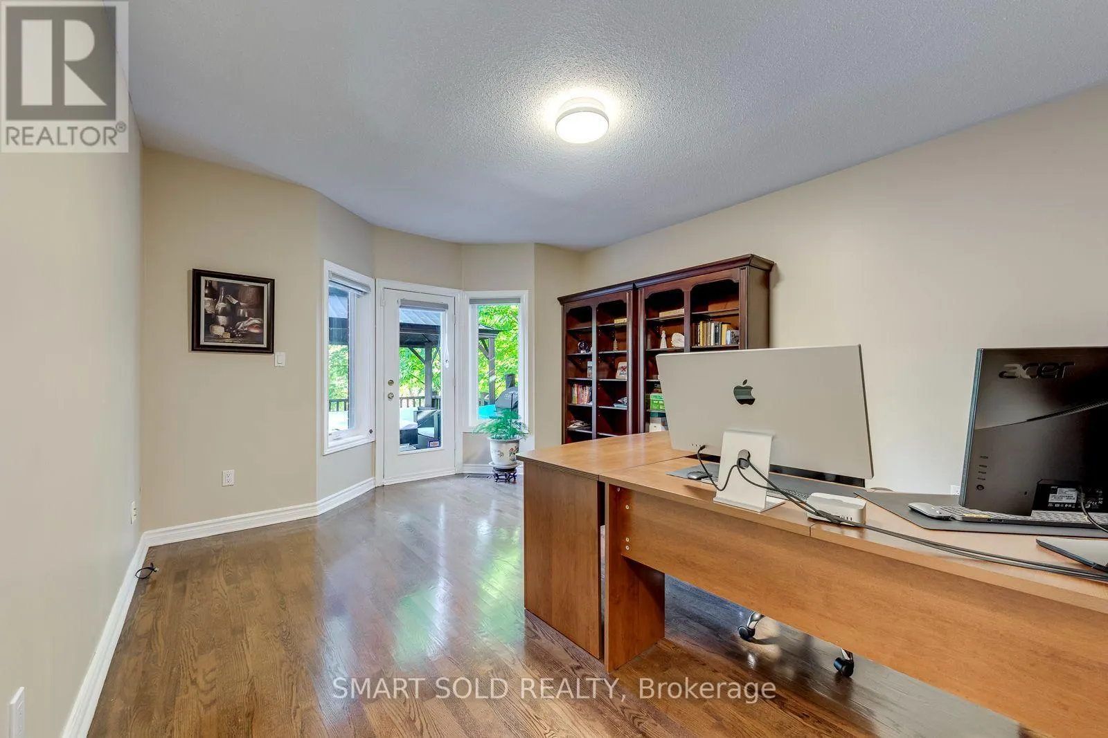5291 FOREST HILL DRIVE