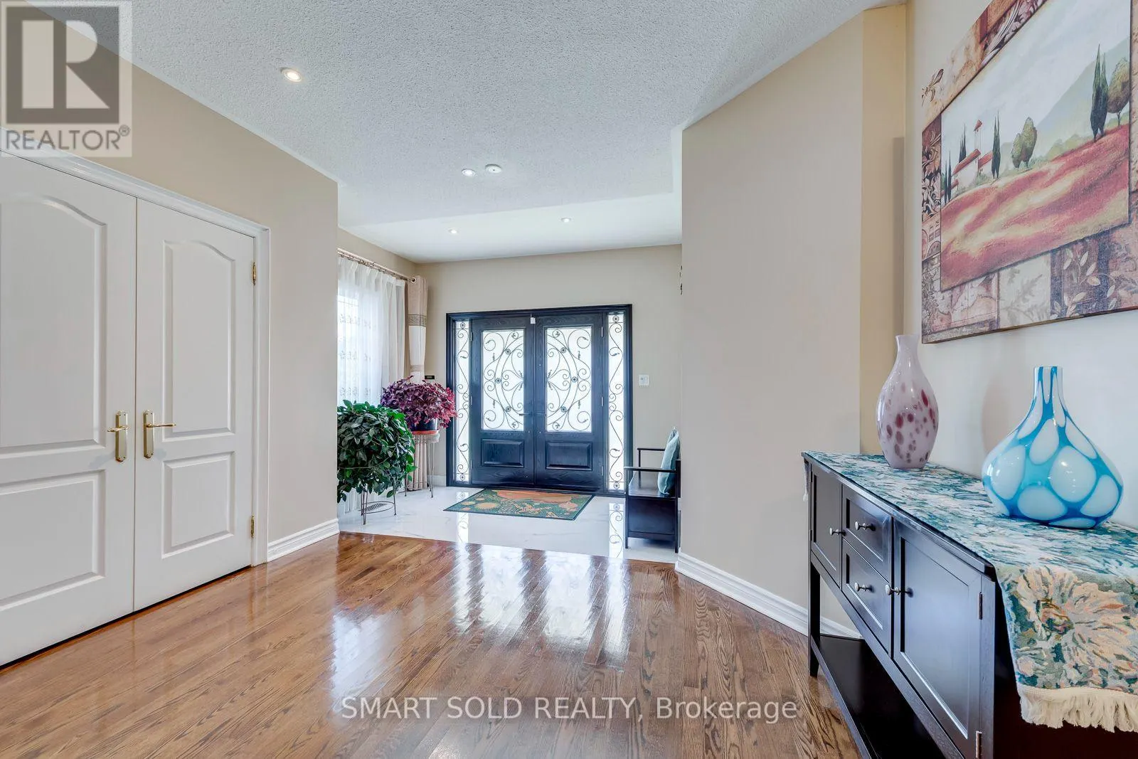 5291 FOREST HILL DRIVE