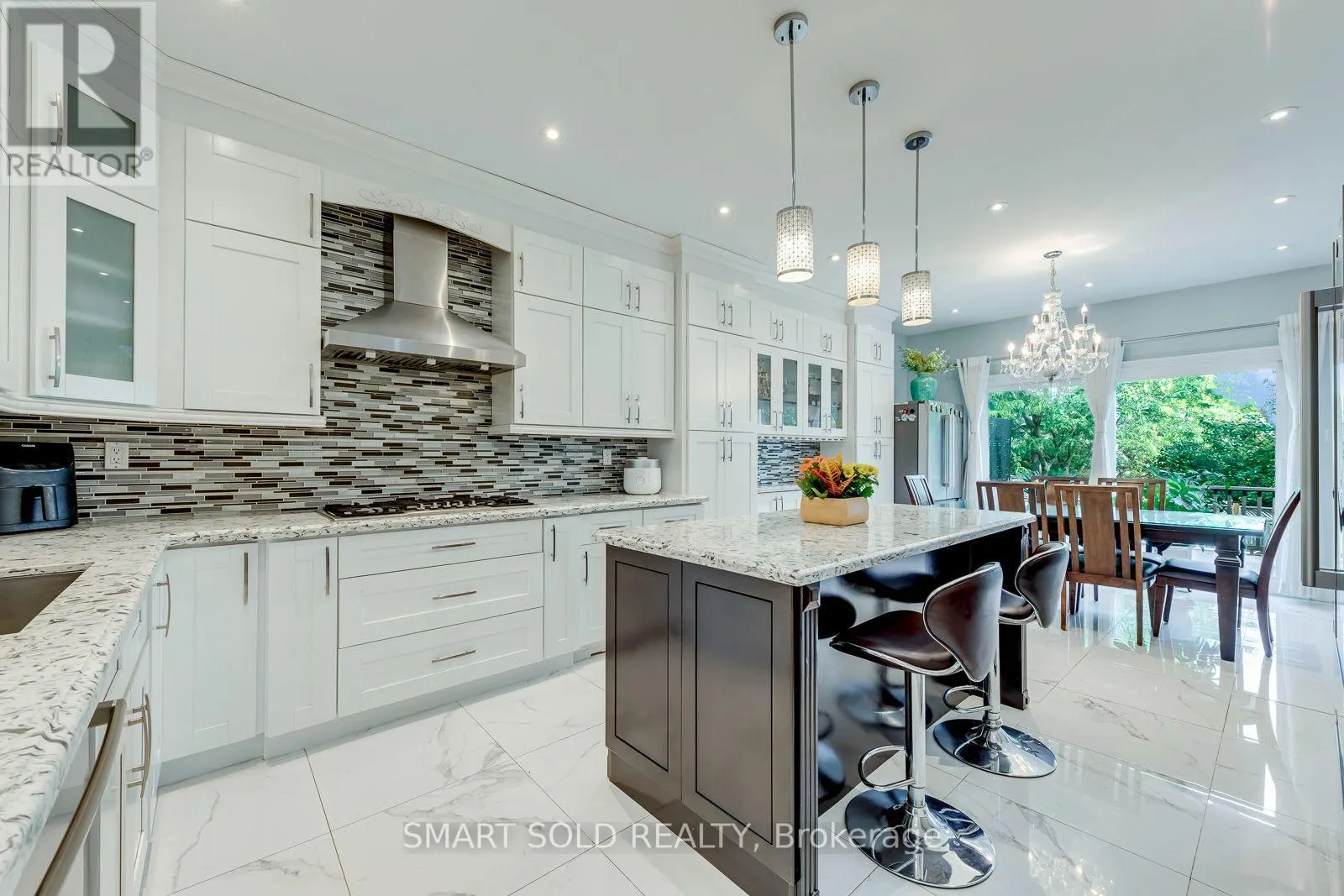 5291 FOREST HILL DRIVE