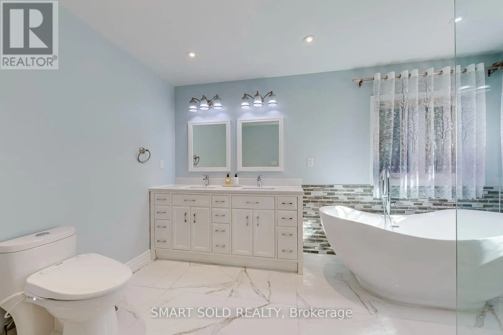 5291 FOREST HILL DRIVE
