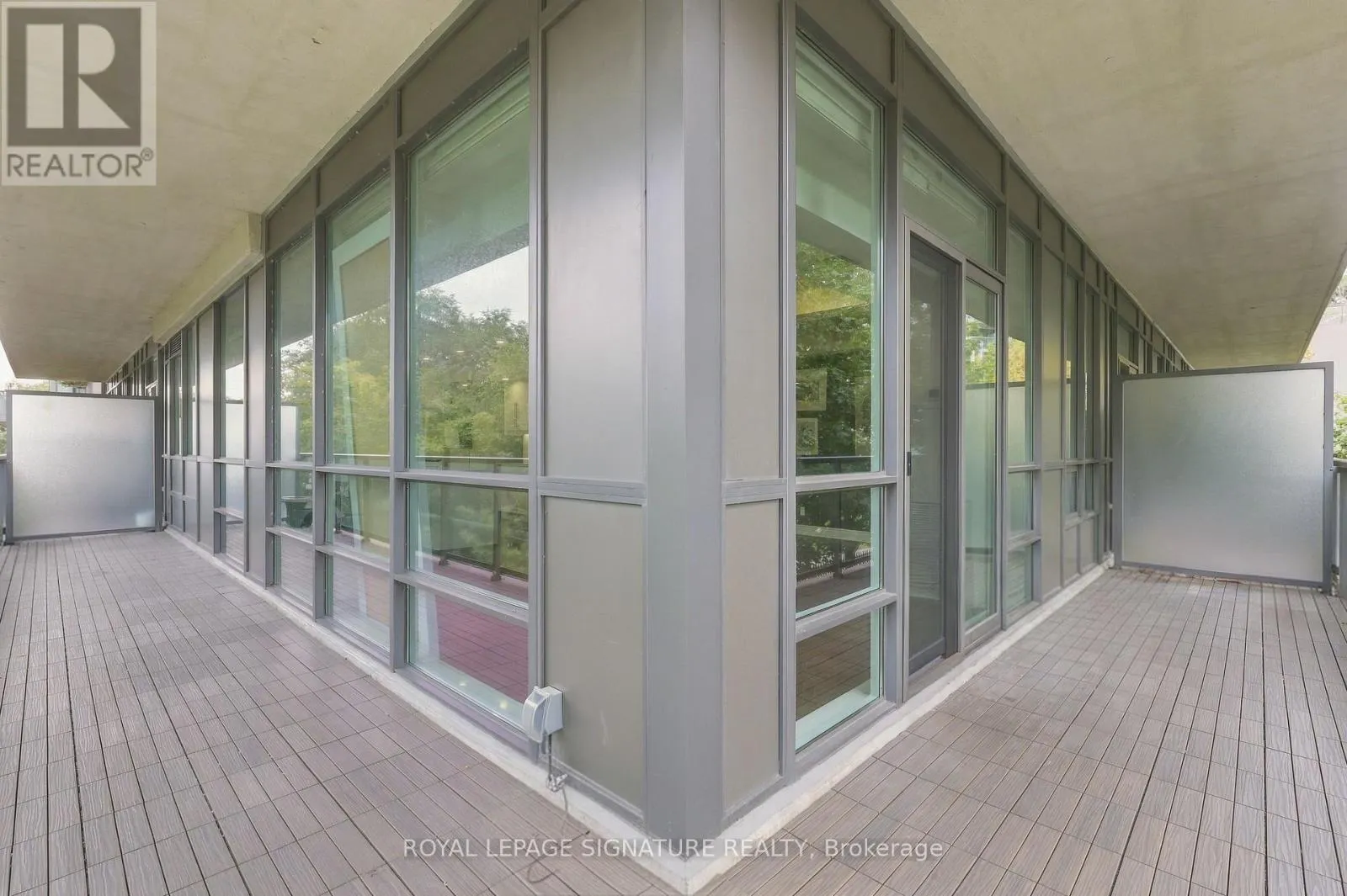 107 - 2230 LAKE SHORE BOULEVARD W