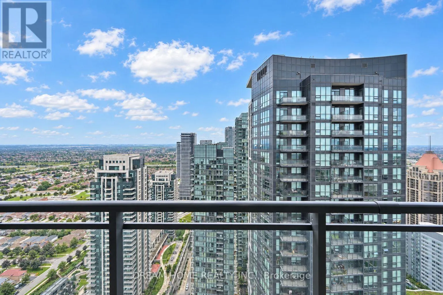4003 - 4011 BRICKSTONE MEWS