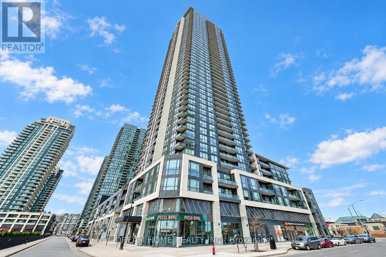 4003 - 4011 BRICKSTONE MEWS