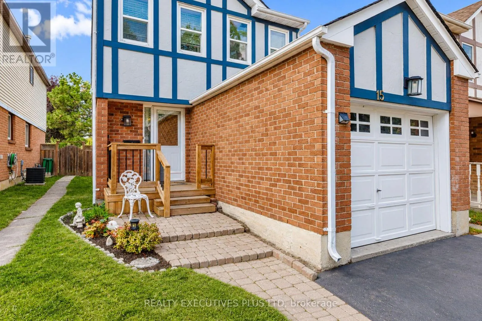 15 MANGROVE ROAD