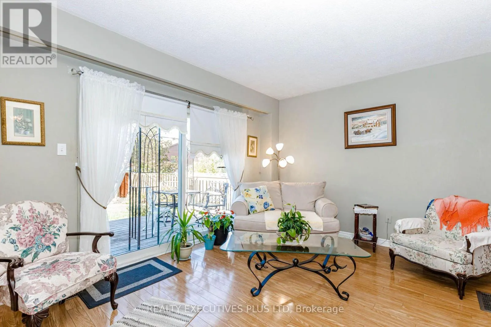 15 MANGROVE ROAD