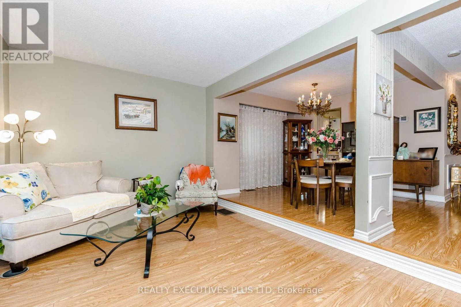 15 MANGROVE ROAD