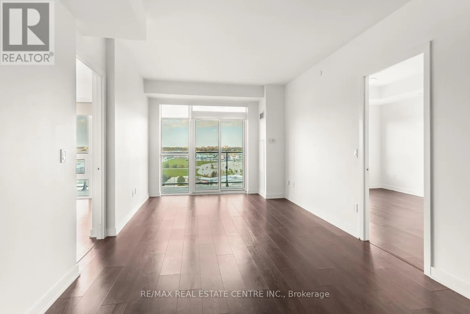 1009 - 4655 GLEN ERIN DRIVE E