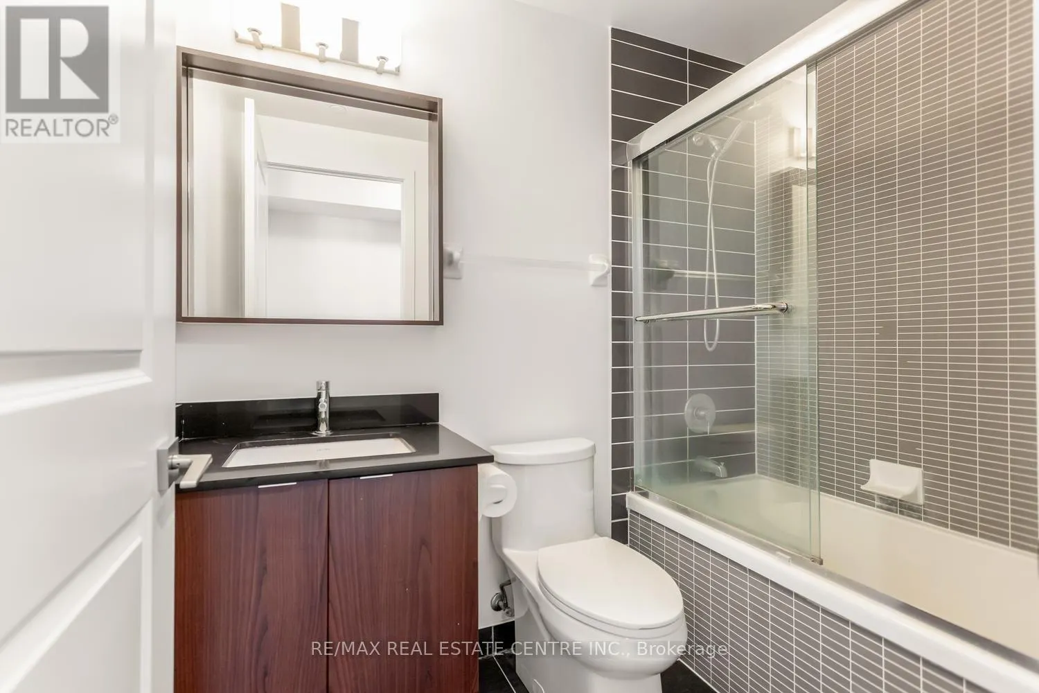 1009 - 4655 GLEN ERIN DRIVE E