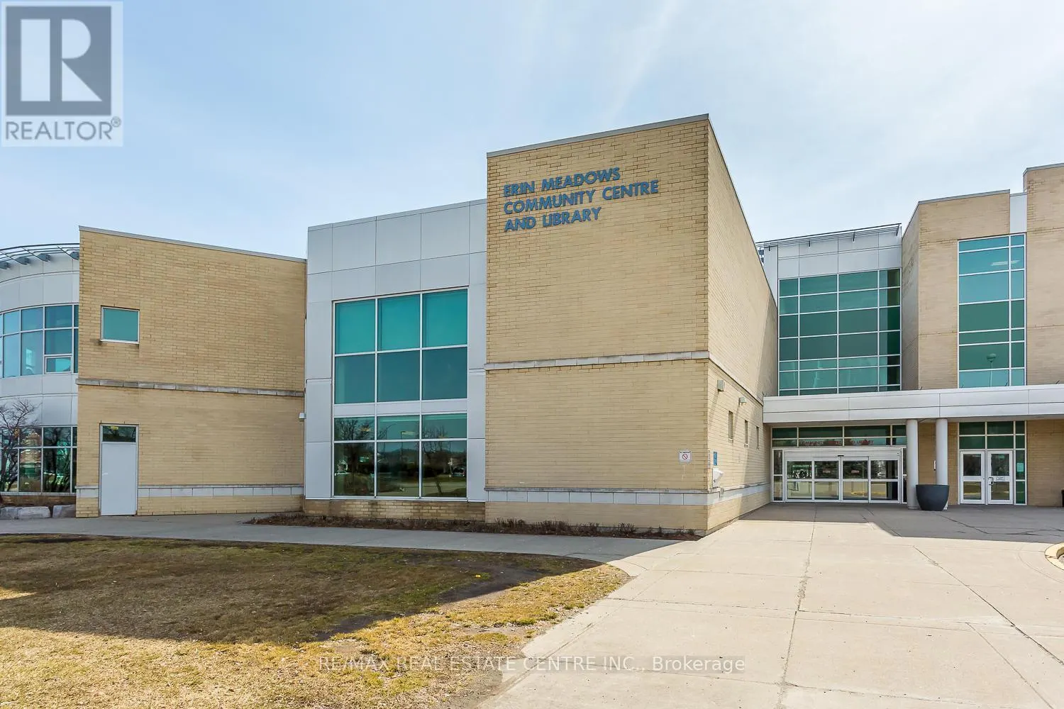 1009 - 4655 GLEN ERIN DRIVE E