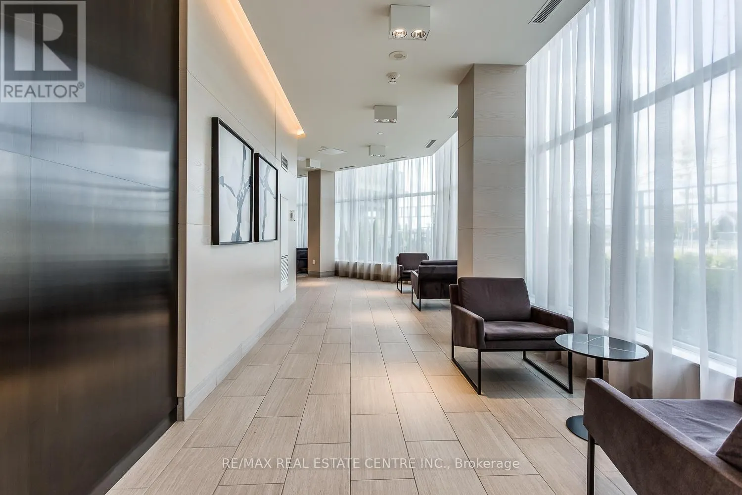 1009 - 4655 GLEN ERIN DRIVE E