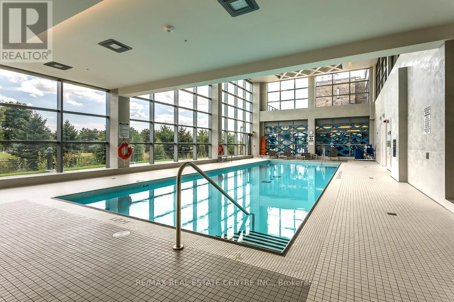 1009 - 4655 GLEN ERIN DRIVE E