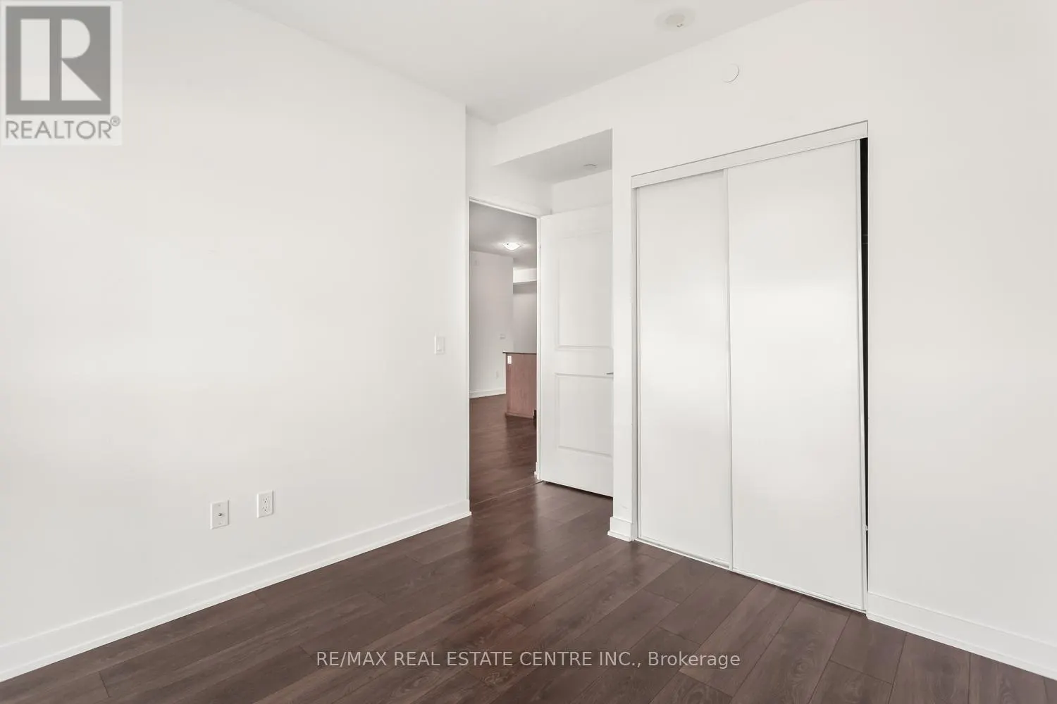 1009 - 4655 GLEN ERIN DRIVE E