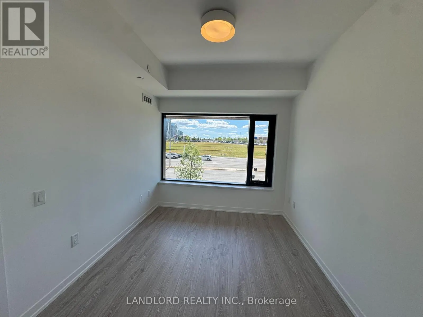 321 - 2485 EGLINTON AVENUE W