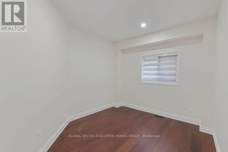 122 PAPPAIN CRESCENT