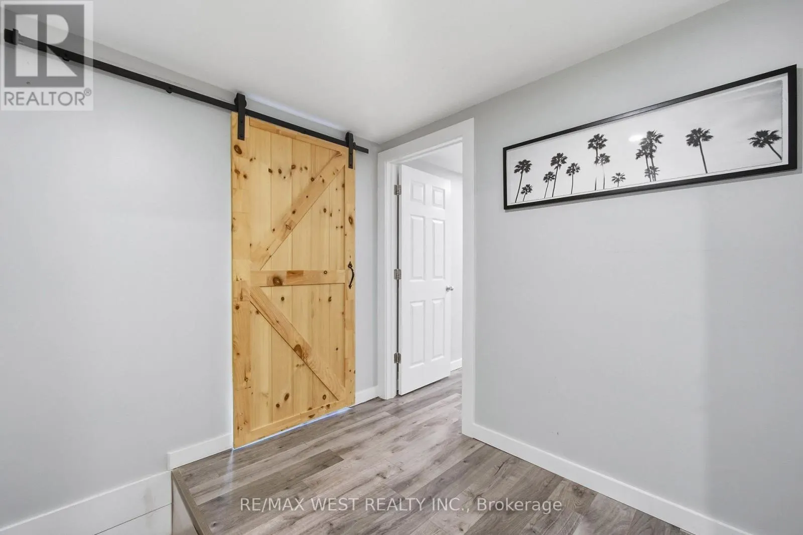 113 - 5475 LAKESHORE ROAD