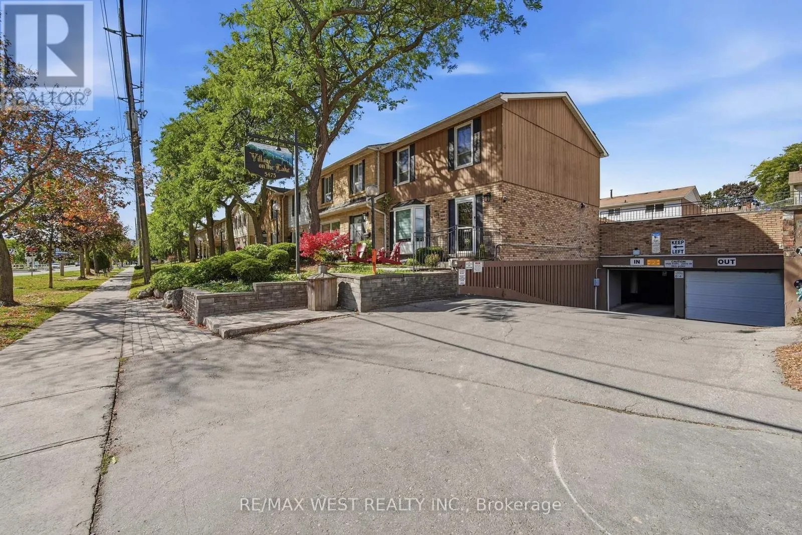 113 - 5475 LAKESHORE ROAD
