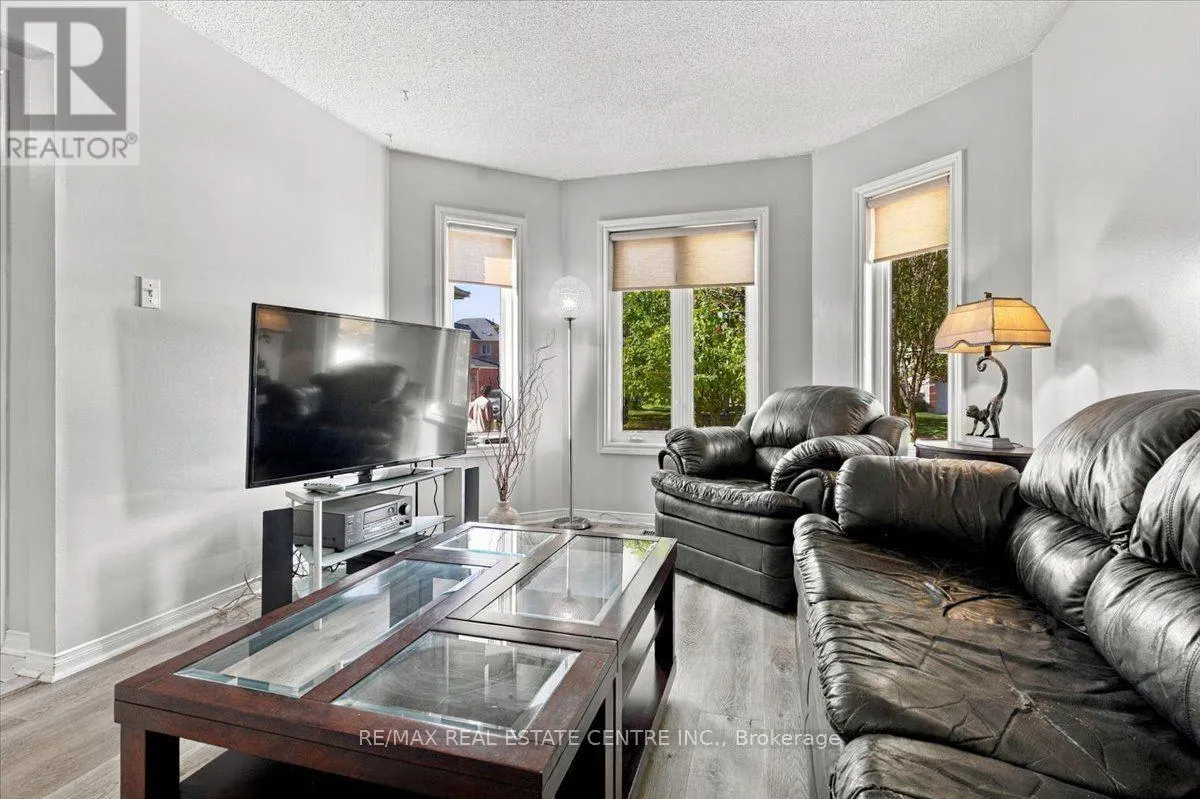 22 BIRCHWAY PLACE