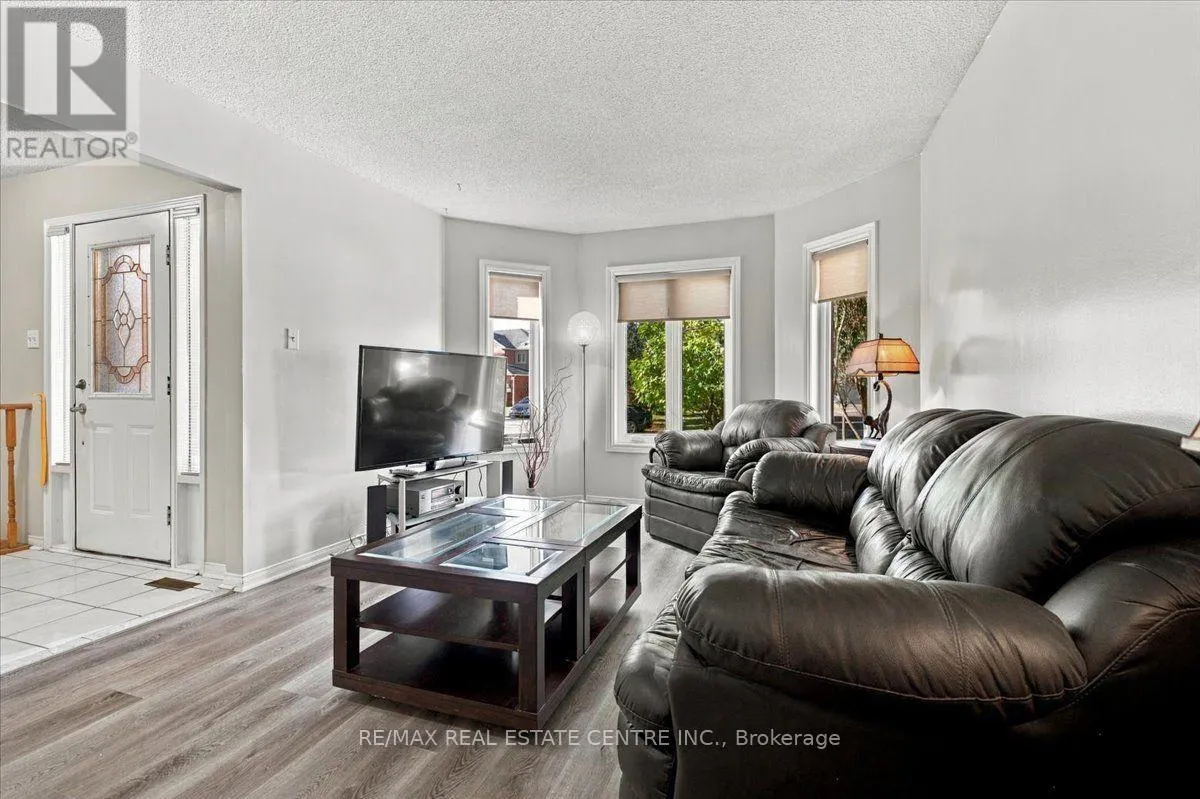 22 BIRCHWAY PLACE