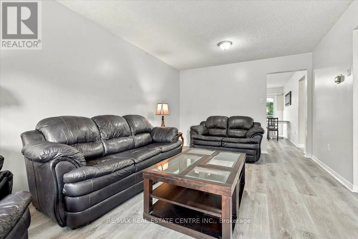22 BIRCHWAY PLACE