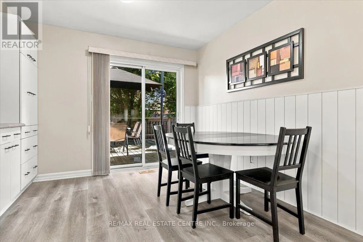 22 BIRCHWAY PLACE