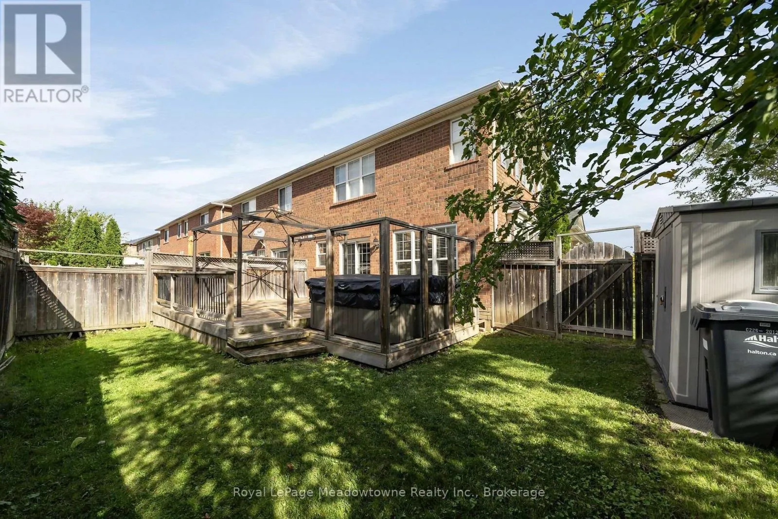 802 STARK CIRCLE
