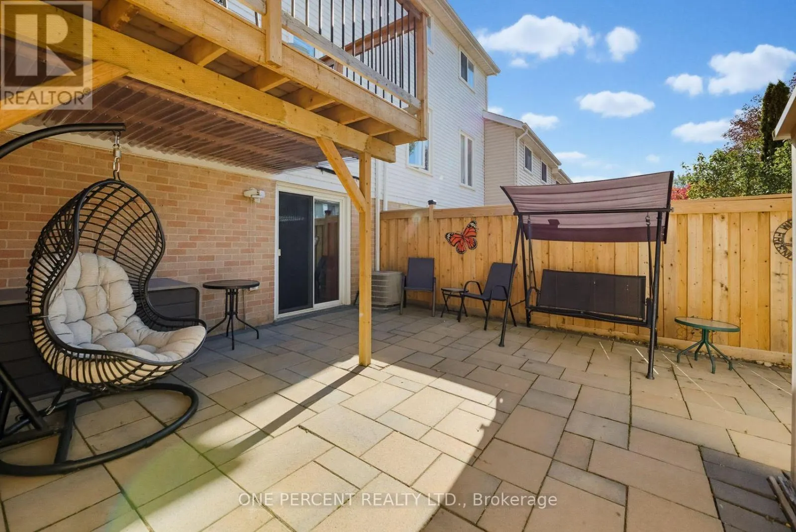 51 COURTLEIGH SQUARE