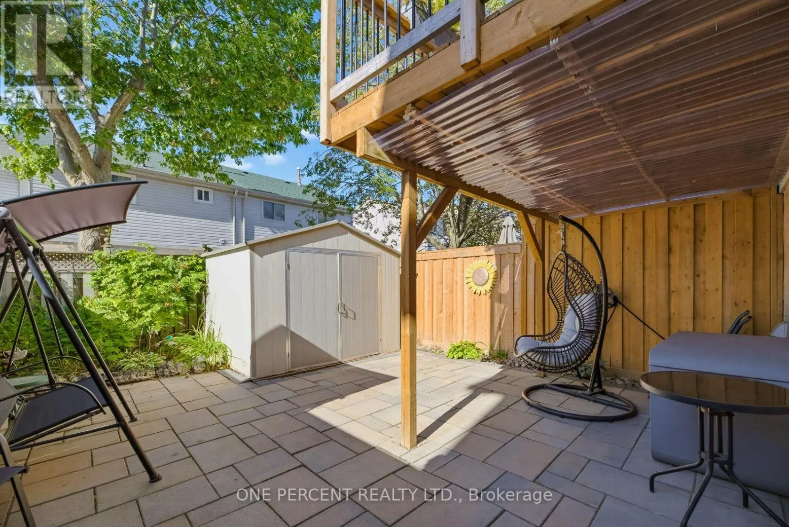 51 COURTLEIGH SQUARE